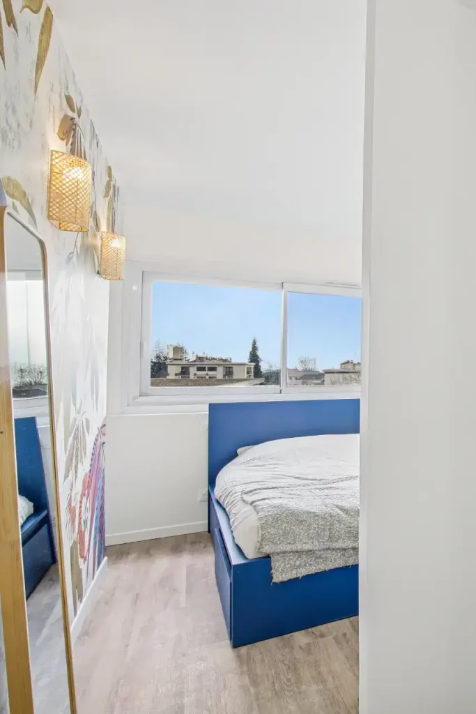 Chambre avec salle de bain